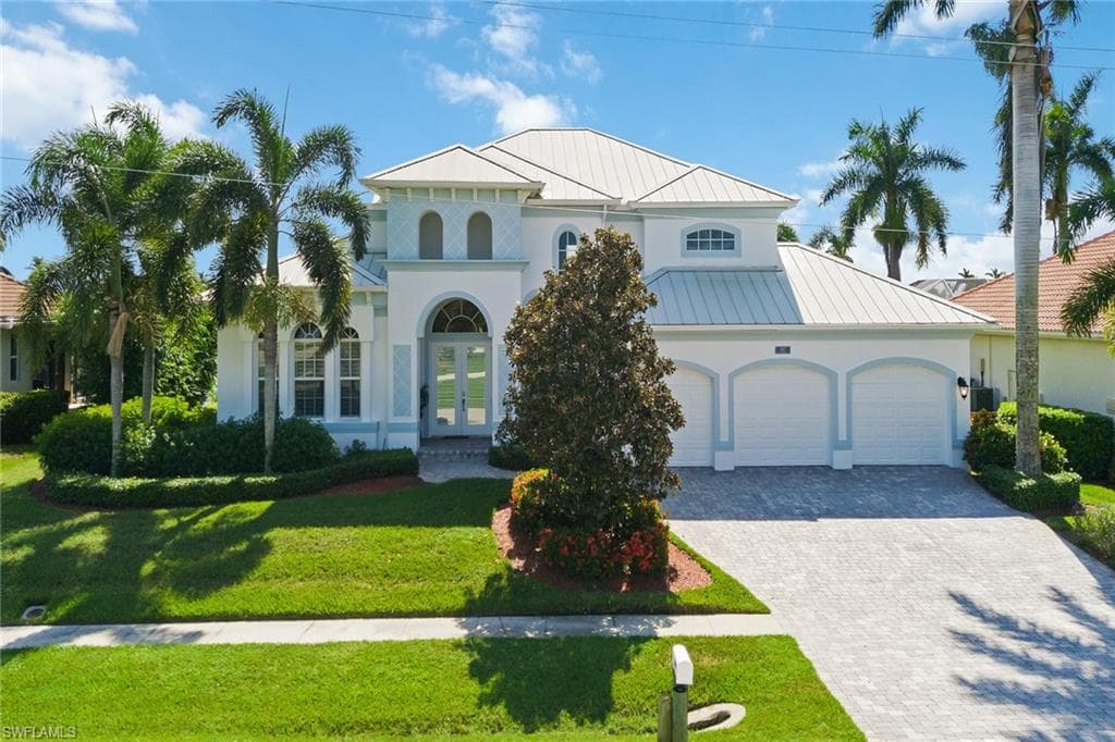 1845 Honduras AVE MARCO ISLAND, FL 34145