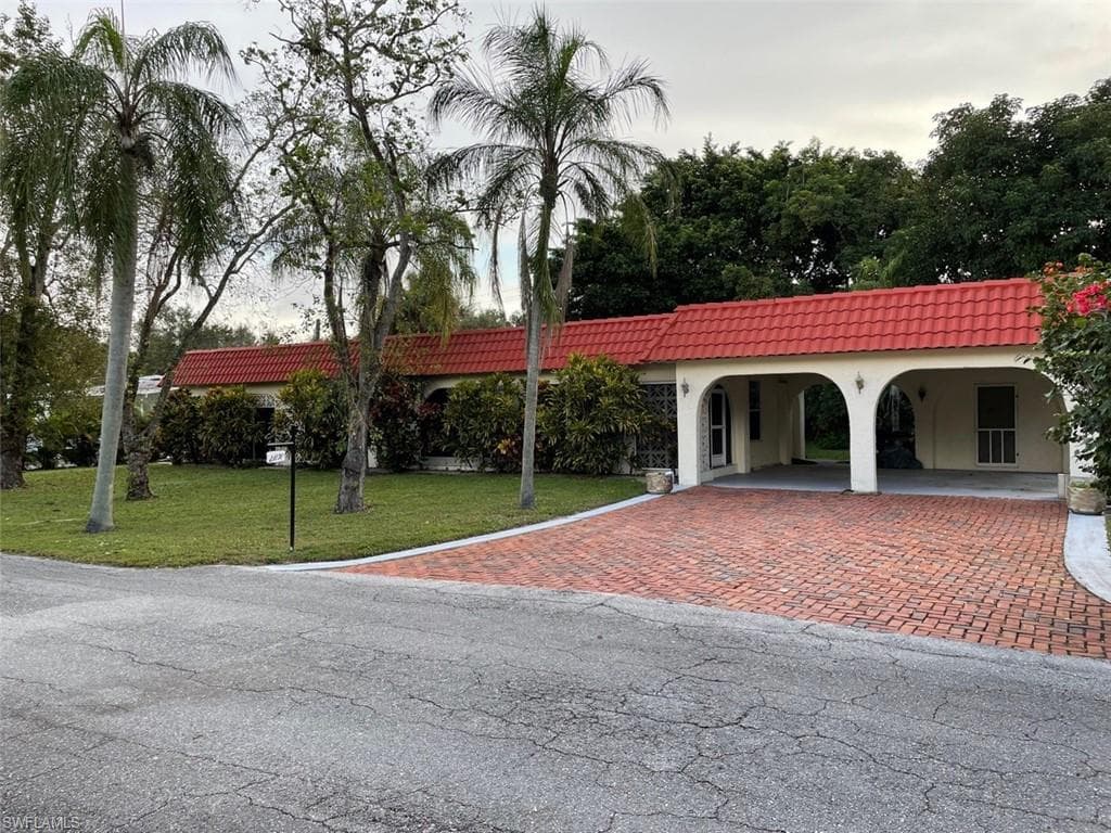 21191 Cypress Park CIR ESTERO, FL 33928