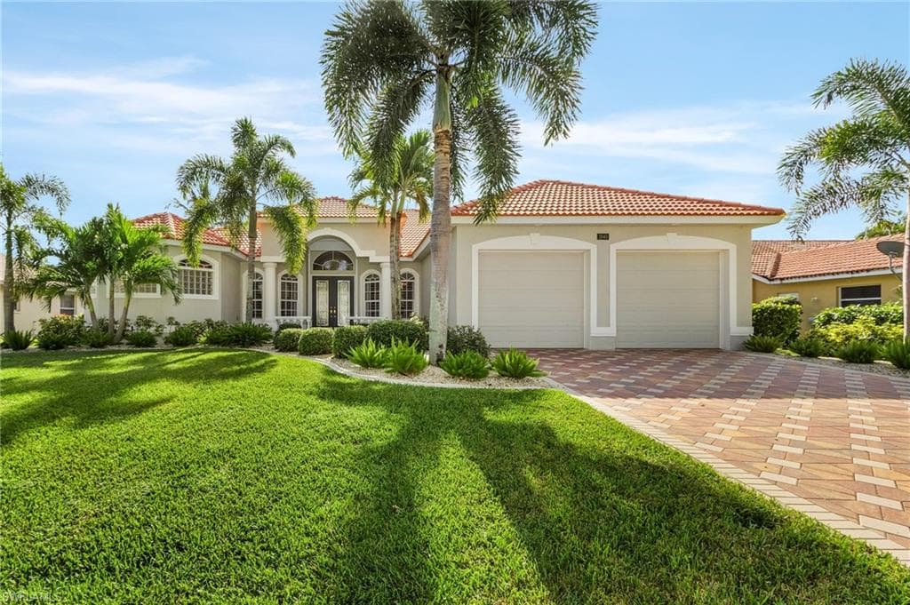 1940 SE 21st ST CAPE CORAL, FL 33990