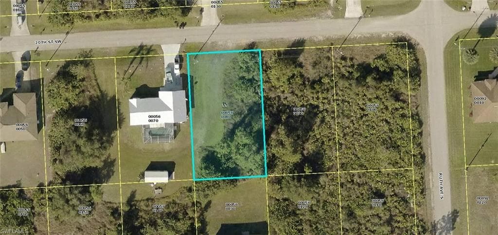 3305 20th ST SW LEHIGH ACRES, FL 33976
