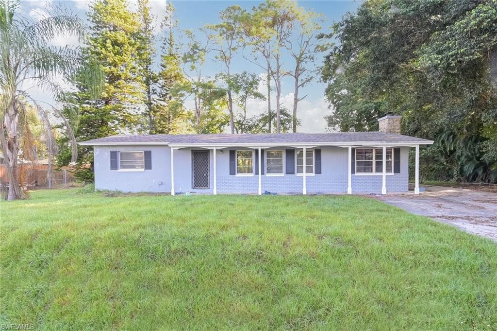 19103 Dogwood RD FORT MYERS, FL 33967