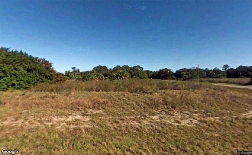 8028 Sherwood CIR LABELLE, FL 33935