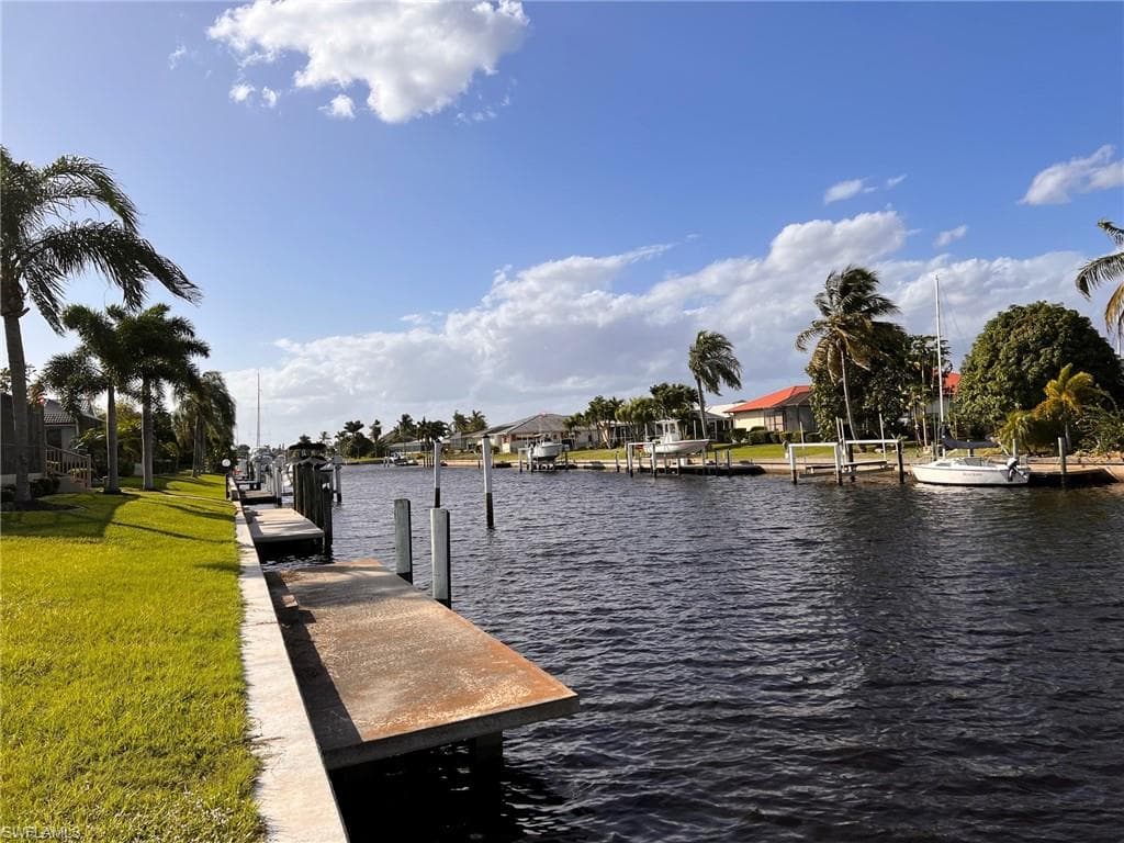 2126 Via Veneto DR PUNTA GORDA, FL 33950