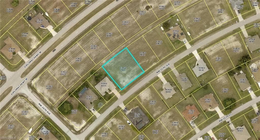 1925 NW 15th TER CAPE CORAL, FL 33993