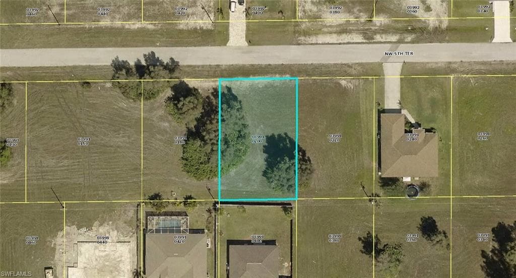 2818 NW 5th TER CAPE CORAL, FL 33993