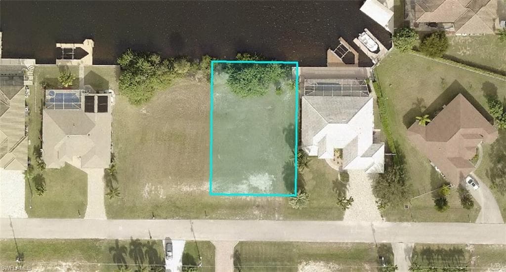4201 NW 20th TER CAPE CORAL, FL 33993