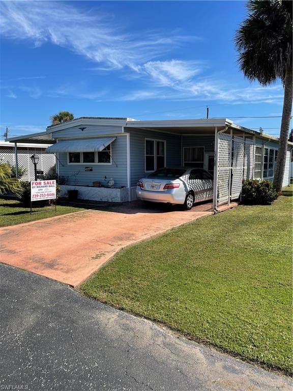27355 Joann DR BONITA SPRINGS, FL 34135