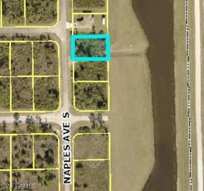 957 Naples AVE S LEHIGH ACRES, FL 33974