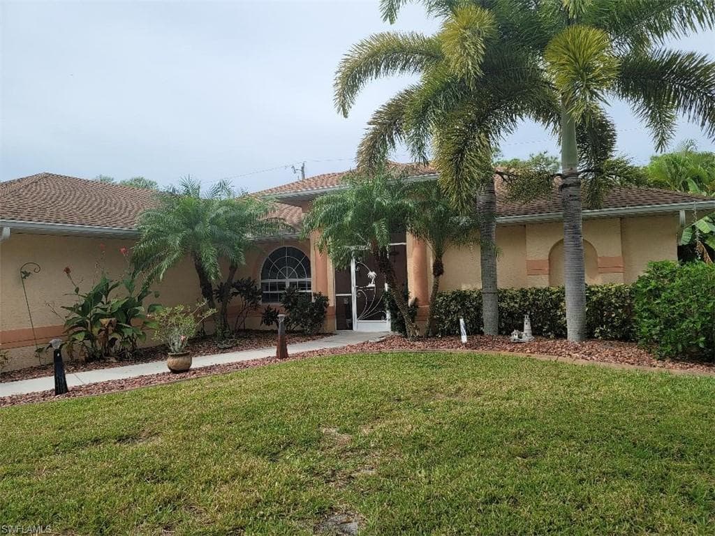 3524 SW 17th PL CAPE CORAL, FL 33914