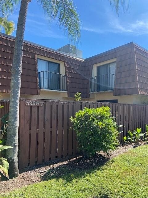 5206 Cedarbend DR 1 FORT MYERS, FL 33919