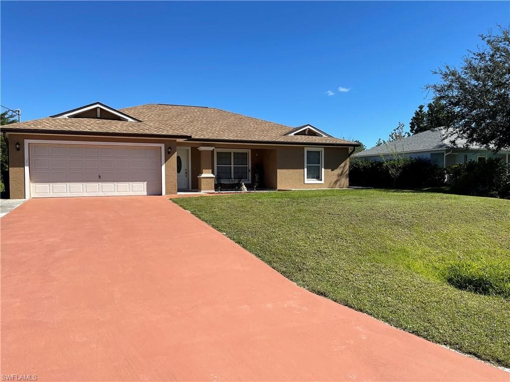 2102 Ann AVE N LEHIGH ACRES, FL 33971