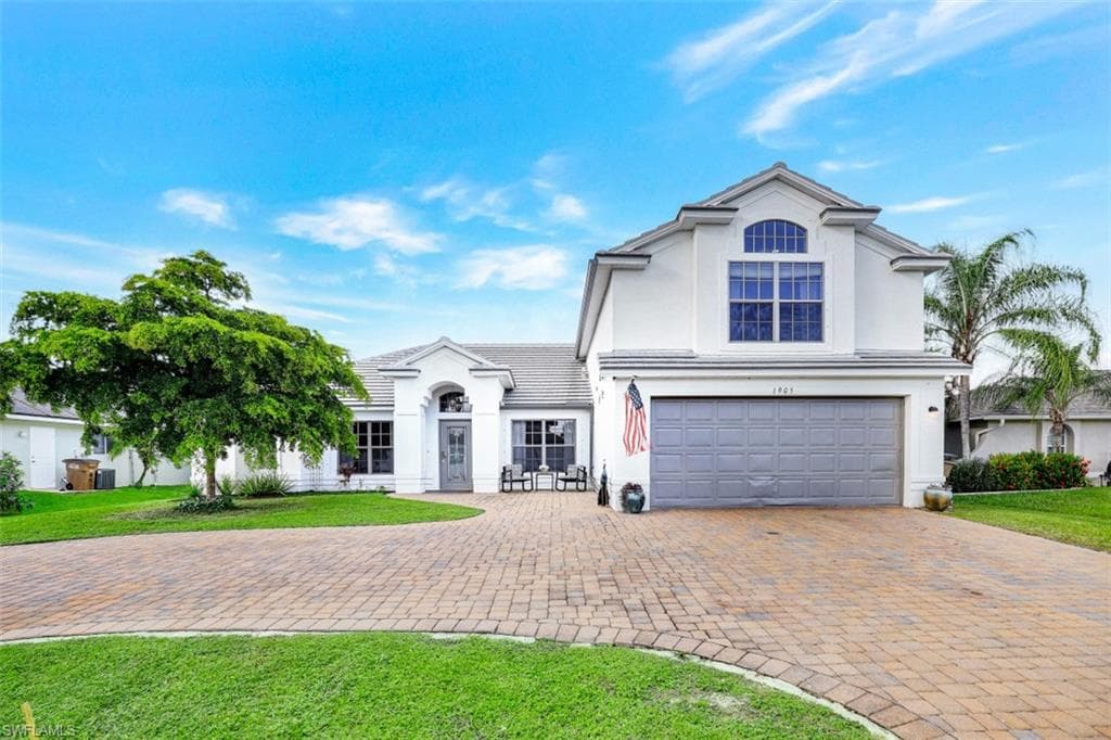 1905 SW 51st TER CAPE CORAL, FL 33914