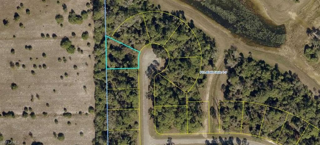 6014 Longfellow CT LABELLE, FL 33935