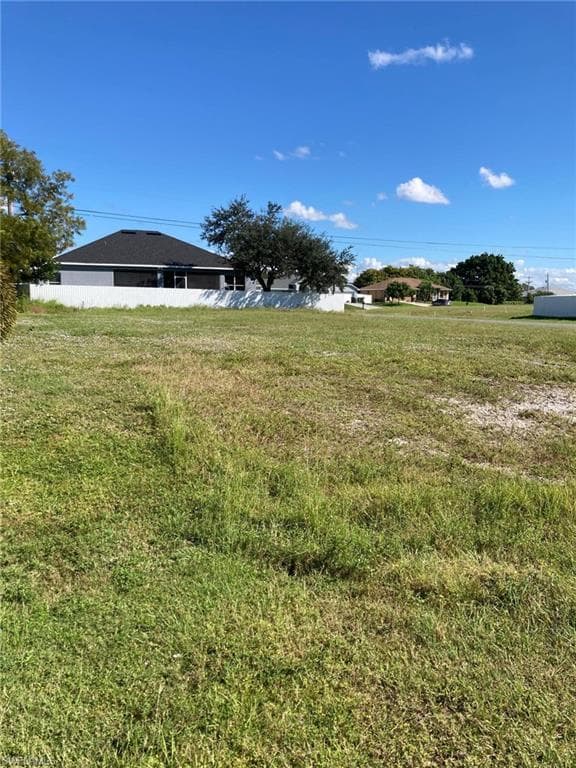 1001 NE 7th AVE CAPE CORAL, FL 33909