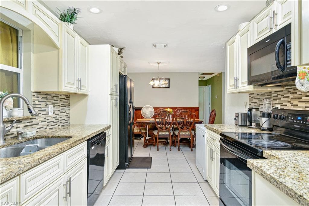 5101 20th CT SW NAPLES, FL 34116