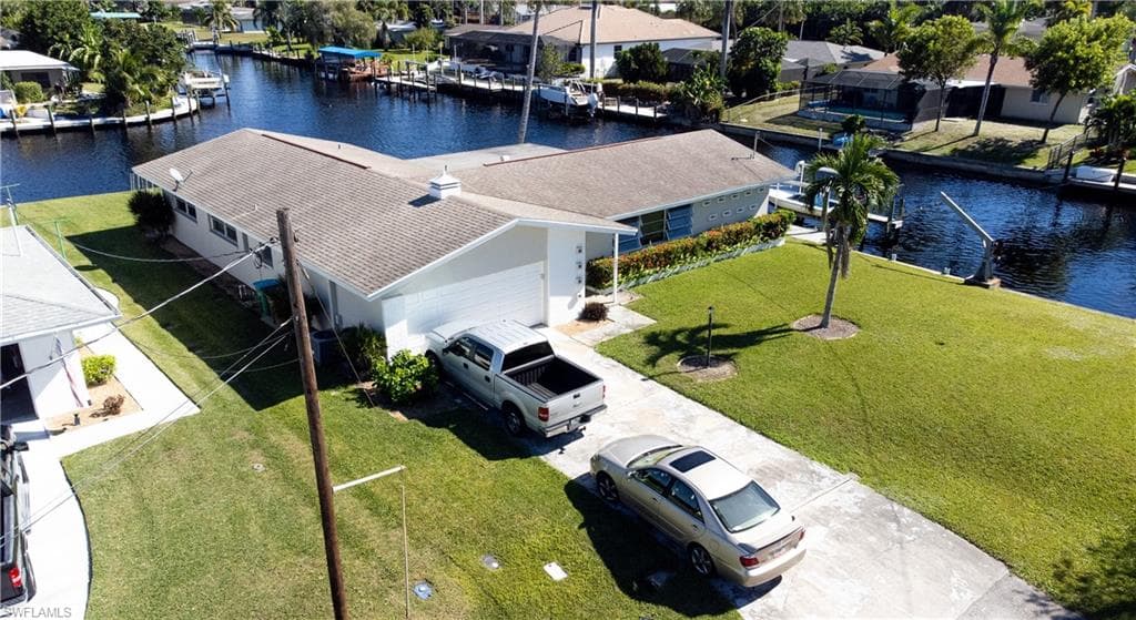 859 Miramar CT CAPE CORAL, FL 33904