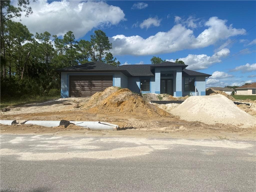 3200 55th ST W LEHIGH ACRES, FL 33971