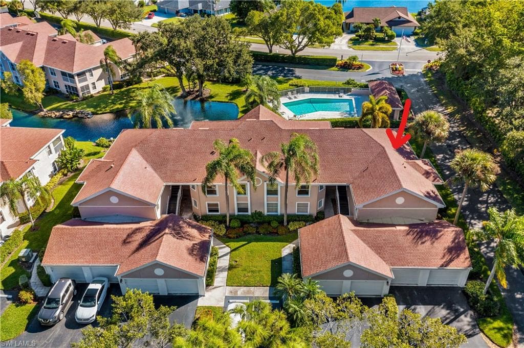 9828 Luna CIR H-204 NAPLES, FL 34109