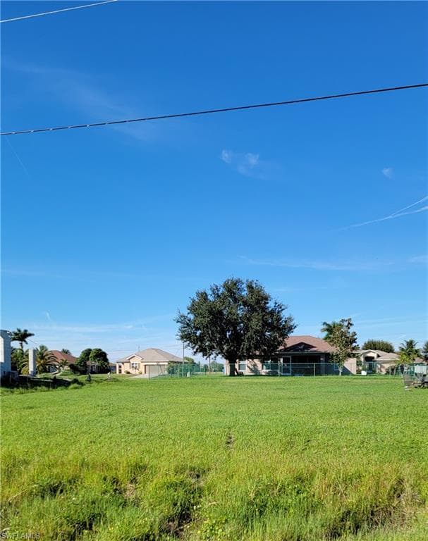 2001 NW Embers TER CAPE CORAL, FL 33993