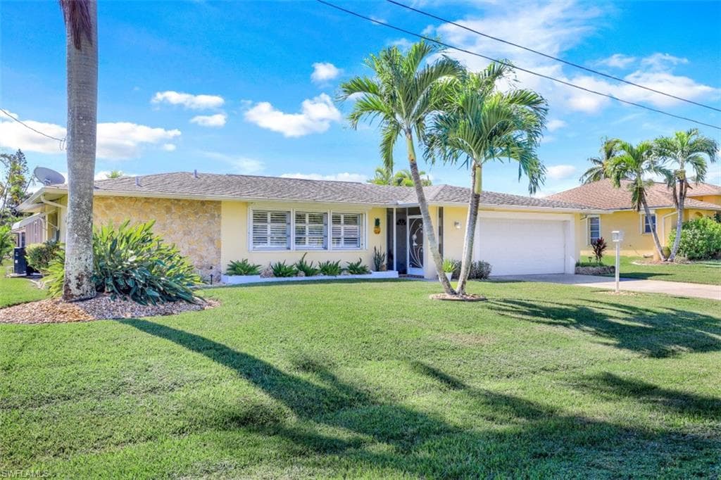 110 SE 41st ST CAPE CORAL, FL 33904