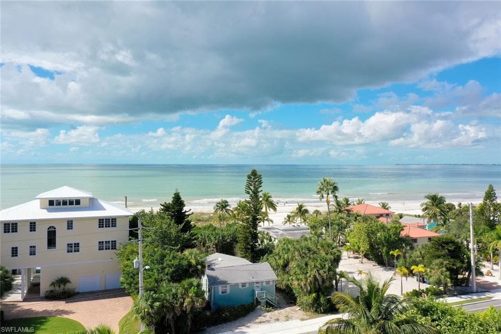 5840 Estero BLVD FORT MYERS BEACH, FL 33931