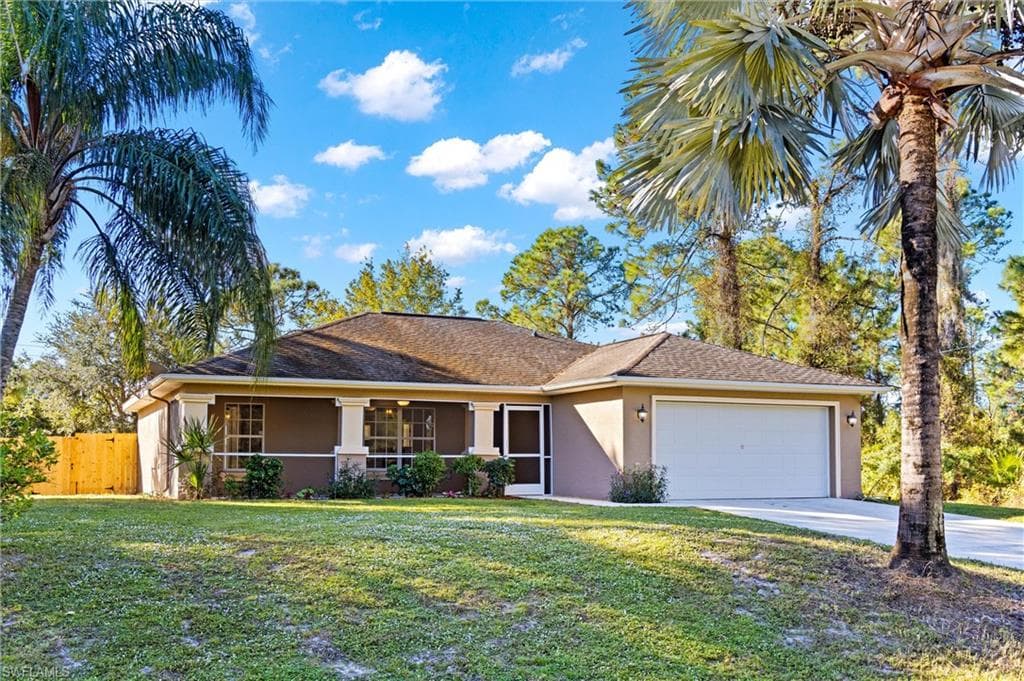 3209 69th ST W LEHIGH ACRES, FL 33971