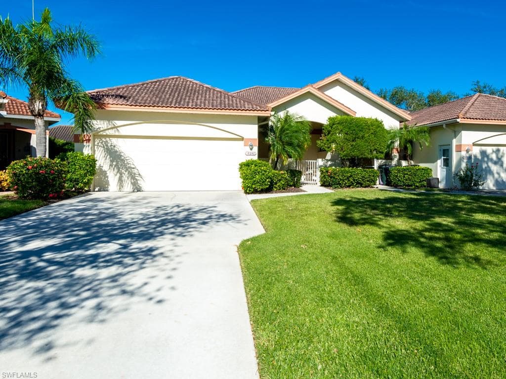 15230 Knots LNDG FORT MYERS, FL 33908