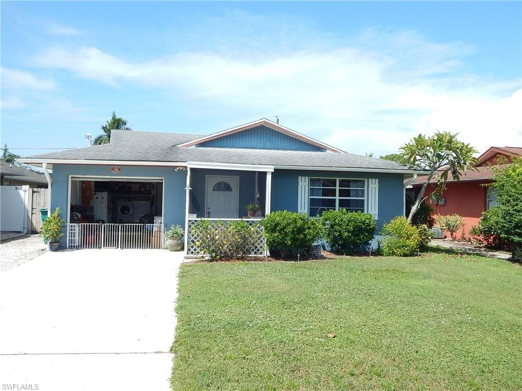 725 99th AVE N NAPLES, FL 34108