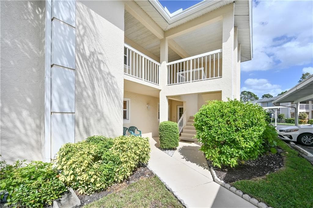738 Landover CIR 204 NAPLES, FL 34104