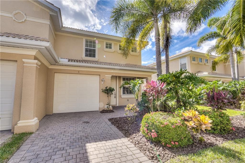 9801 Foxhall WAY 6 ESTERO, FL 33928