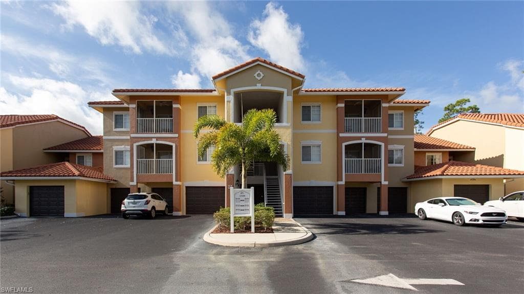 13160 Bella Casa CIR 2116 FORT MYERS, FL 33966