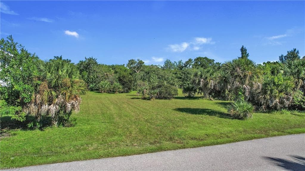 1332 Eagle Run DR SANIBEL, FL 33957