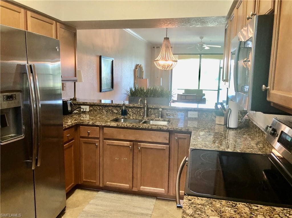 9830 Giaveno CIR 1614 NAPLES, FL 34113