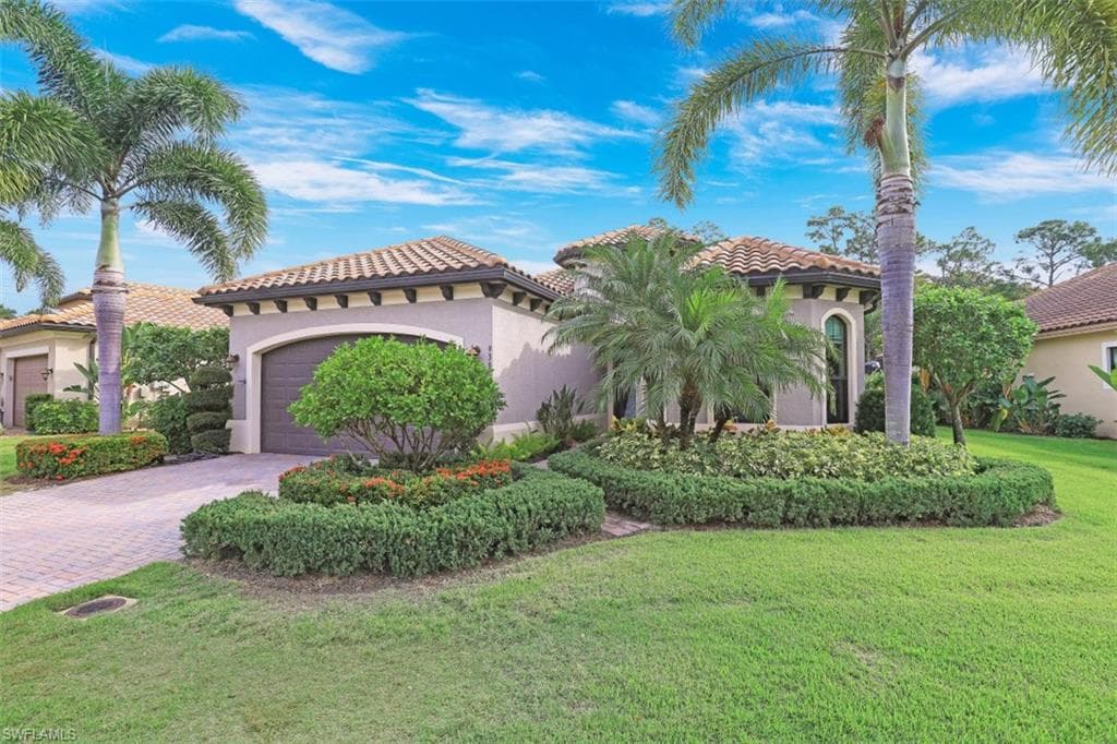 9367 Isla Bella CIR BONITA SPRINGS, FL 34135