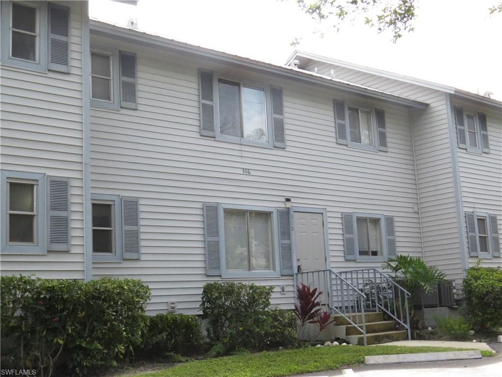 1251 7th AVE N 305 NAPLES, FL 34102