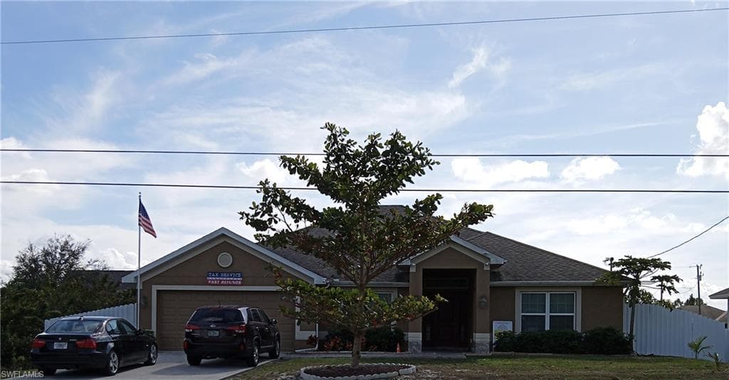 3415 16th ST SW LEHIGH ACRES, FL 33976