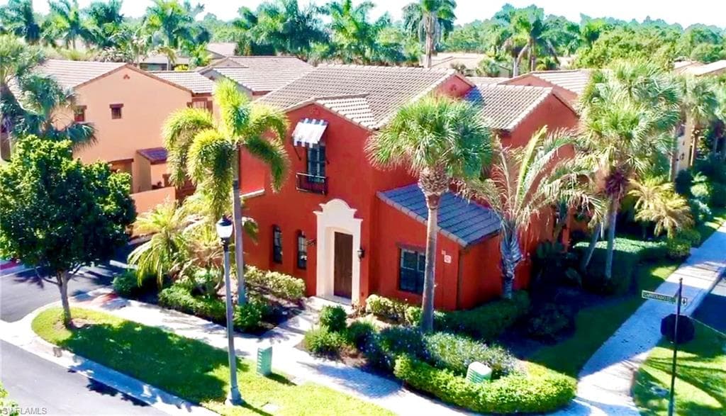 9096 Covina DR S 70-1 NAPLES, FL 34113