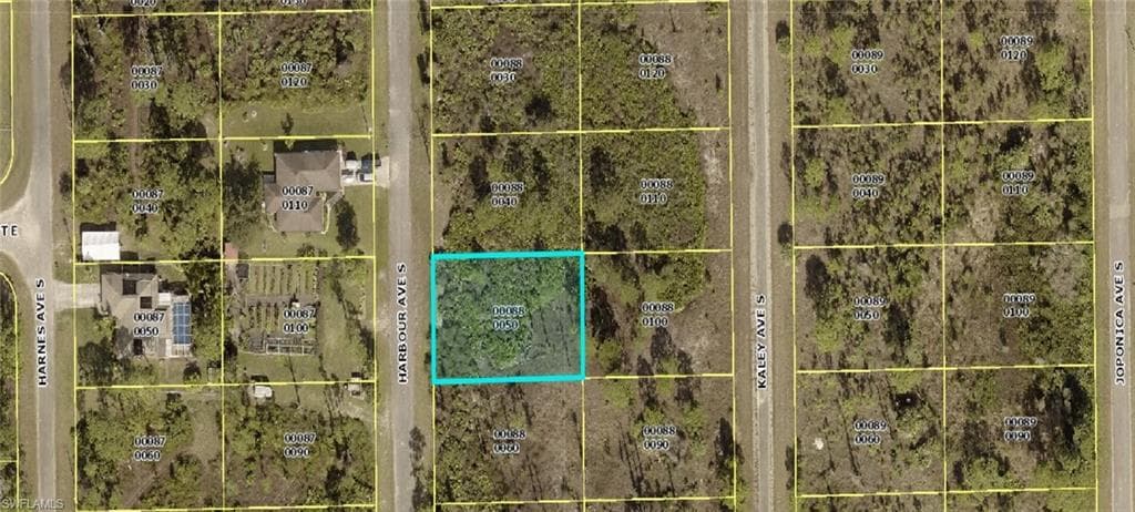 841 Harbour AVE S LEHIGH ACRES, FL 33974
