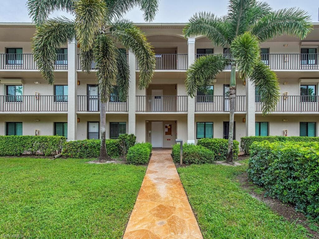 5708 Deauville CIR J-308 NAPLES, FL 34112
