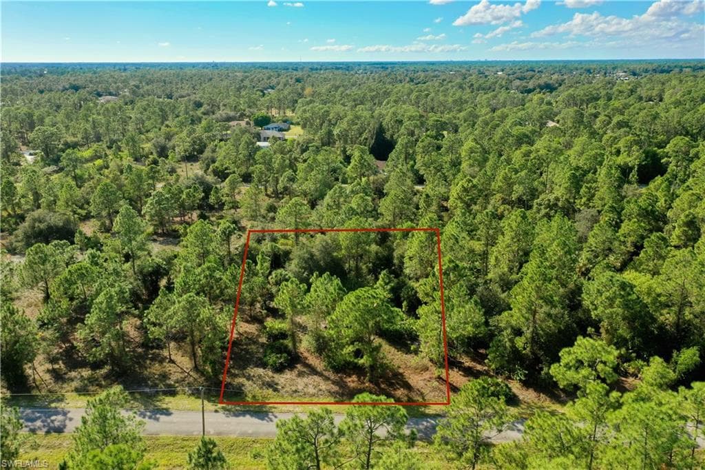 407 Wellington AVE LEHIGH ACRES, FL 33972