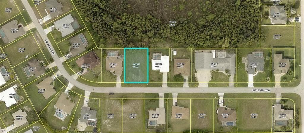 2541 SW 29th TER CAPE CORAL, FL 33914