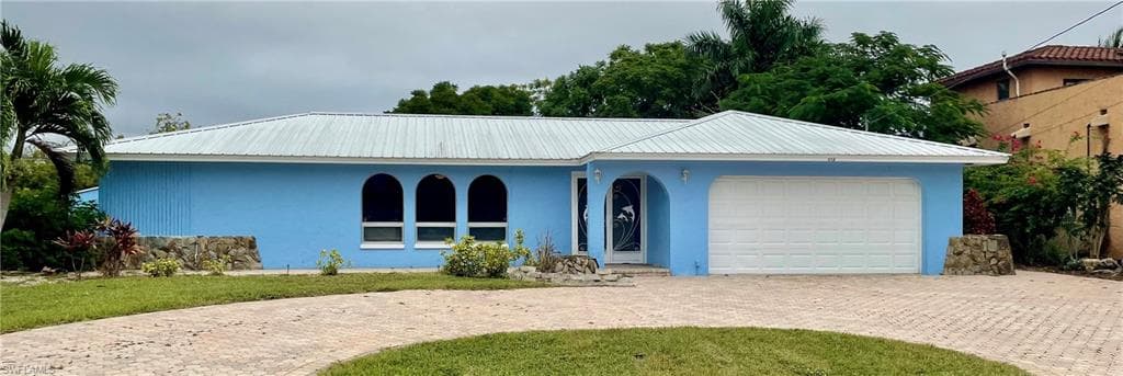 1113 SE 13th ST CAPE CORAL, FL 33990