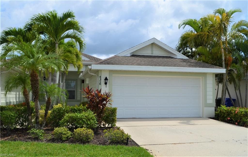 4316 Avian AVE FORT MYERS, FL 33916
