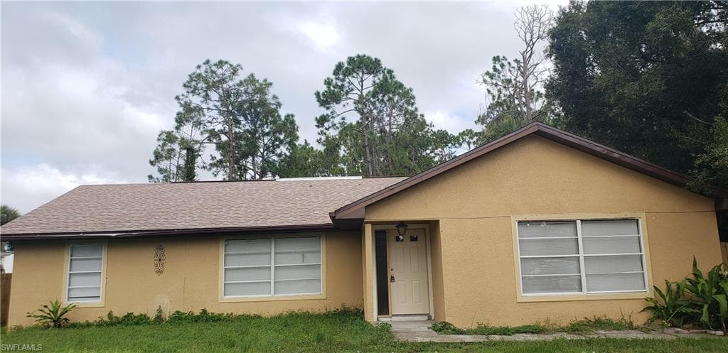 571 Everglades BLVD N NAPLES, FL 34120