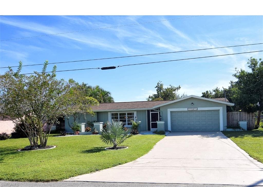 1102 NE 3rd ST CAPE CORAL, FL 33909
