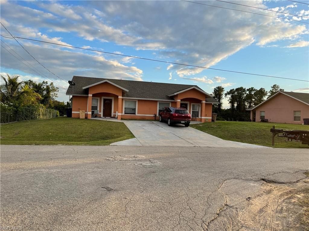 4409/4411 14th ST SW LEHIGH ACRES, FL 33973