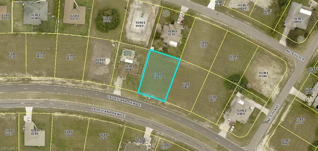 425 Tropicana PKY E CAPE CORAL, FL 33909
