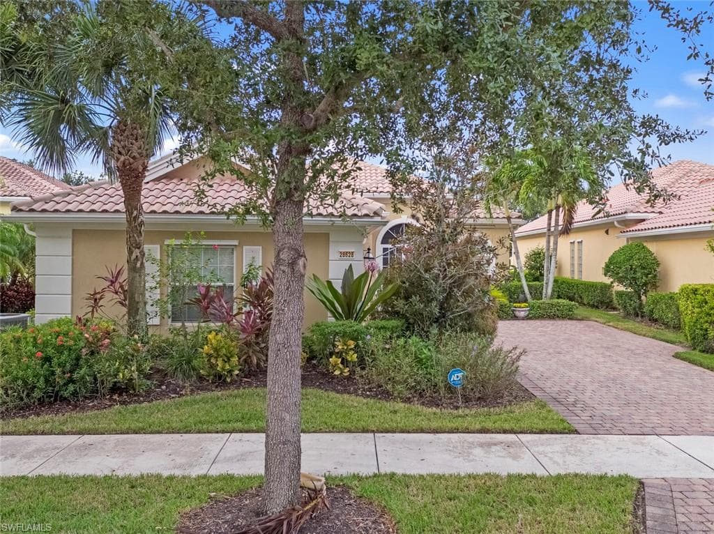 28628 Wahoo DR BONITA SPRINGS, FL 34135