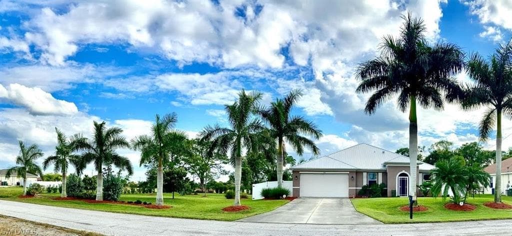2708 NW 7th ST CAPE CORAL, FL 33993