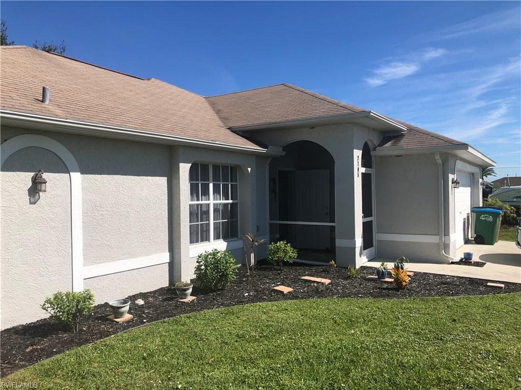 2705 NW 5th ST CAPE CORAL, FL 33993